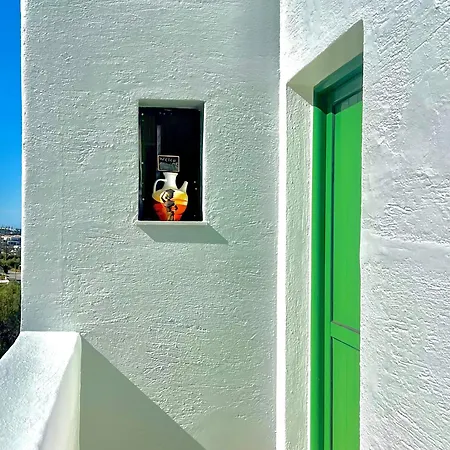 Island Away Chersonisos Apartment